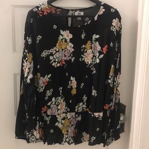 FLORAL OLD NAVY BLOUSE